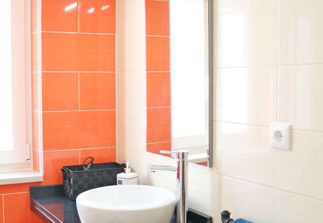 Apartment in Peniche - Best Houses 121 - Casa do Azulejo Orange Apartment in Peniche - Best Houses 121 - Casa do Azulejo Orange