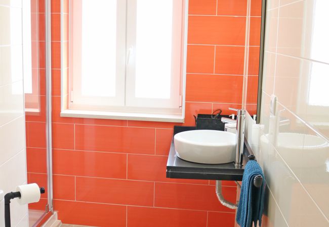 Apartment in Peniche - Best Houses 121 - Casa do Azulejo Orange Apartment in Peniche - Best Houses 121 - Casa do Azulejo Orange