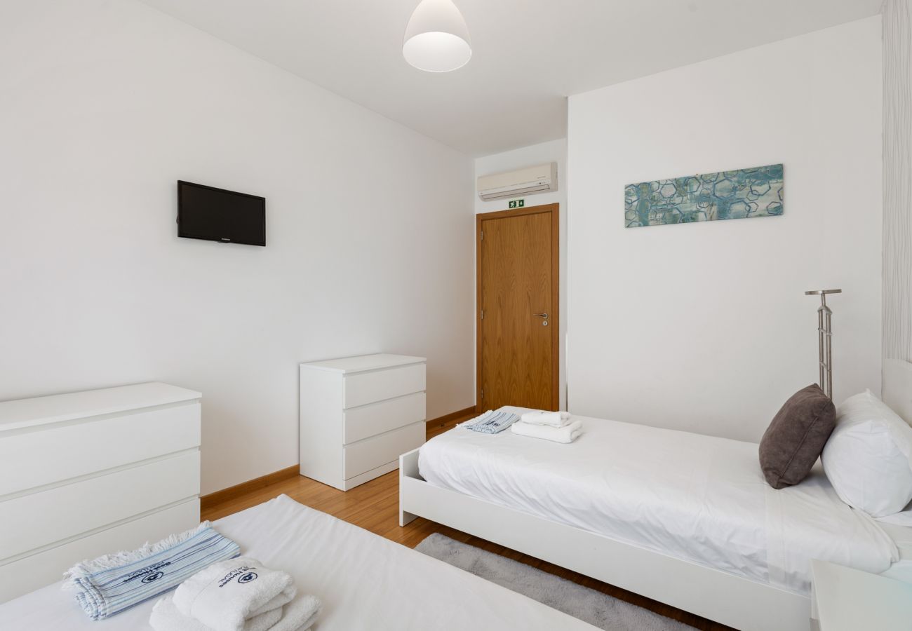 Apartment in São Martinho do Porto - Best Houses 200 - Alojamento Costa de Prata