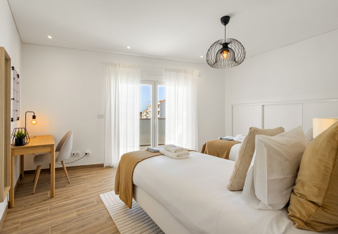 Apartment in Ferrel - Best Houses 106 - Follow, Follow the Sun