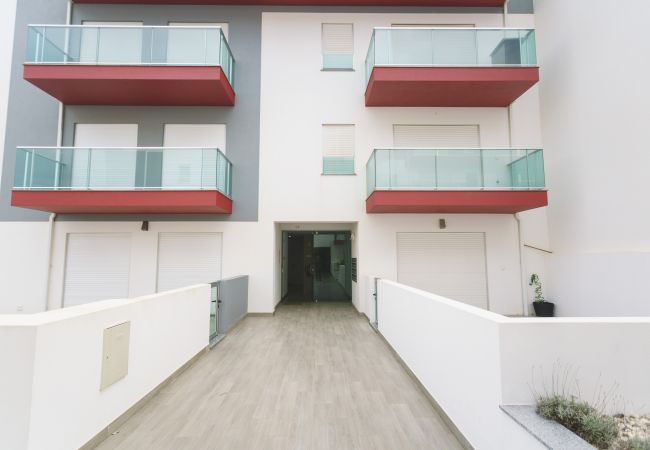 Apartamento en Consolação - Best Houses 104 - Supertubos Beach Apartment  Apartamento en Consolação - Best Houses 104 - Supertubos Beach Apartment